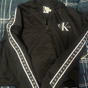 Calvin Klein women’s half zip sweater size medium